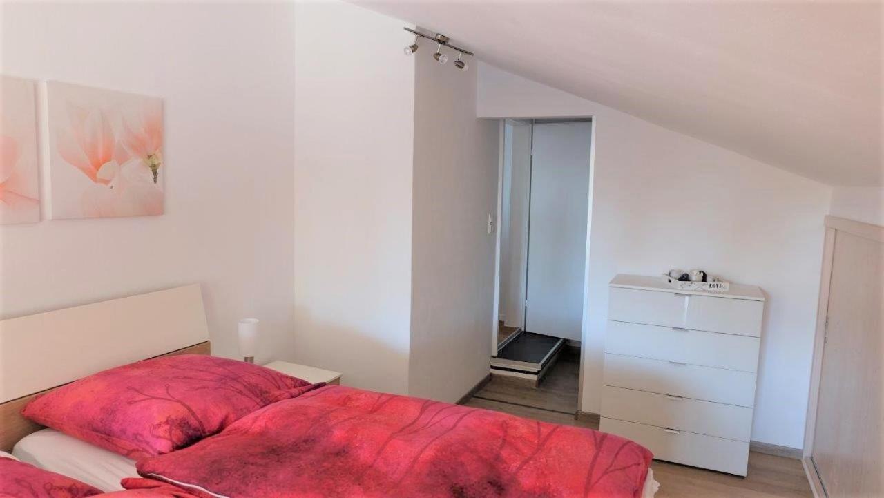 Ferienwohnung Kaiserblick Stephanskirchen Bagian luar foto